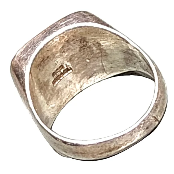 Vintage sterling silver ring made in Israel size 6.5 beautiful green sto… - Picture 5 of 8